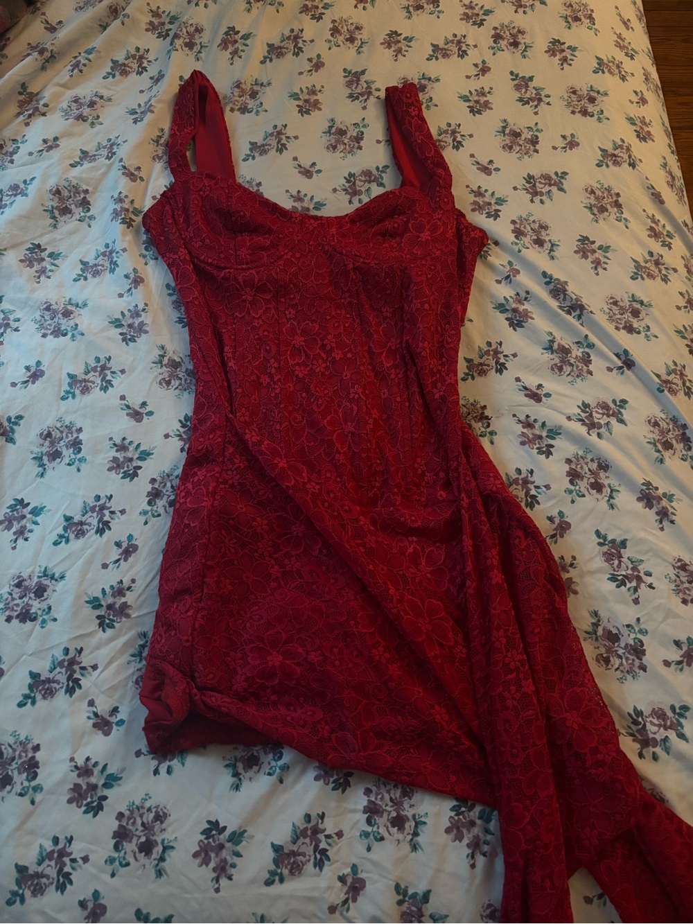 Red Lace Mini Dress - Elegant Sleeveless Women’s Dress